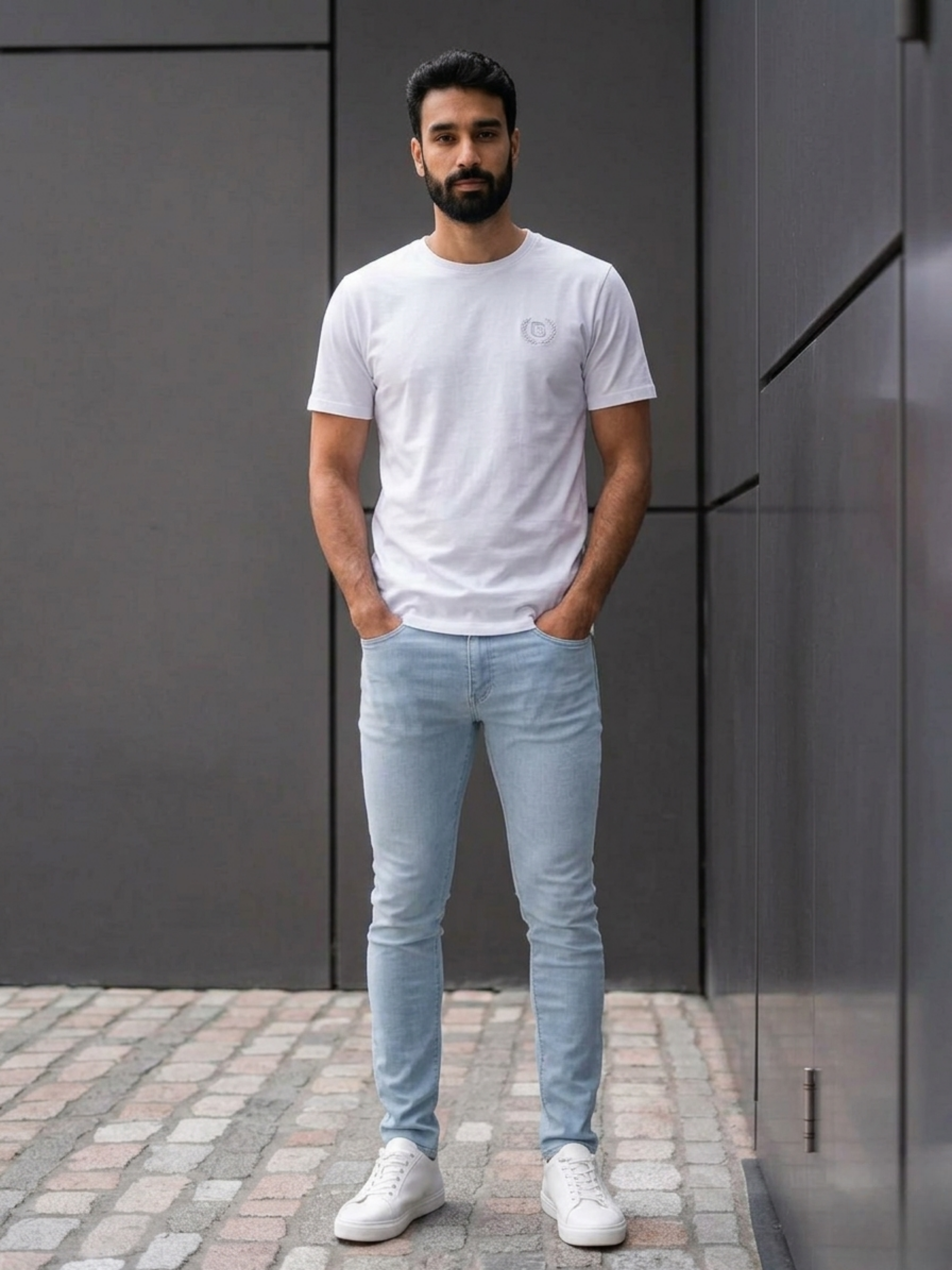 Men’s Essential Crew Neck T-Shirt