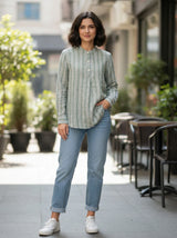 Women’s Striped Button-Front Shirt