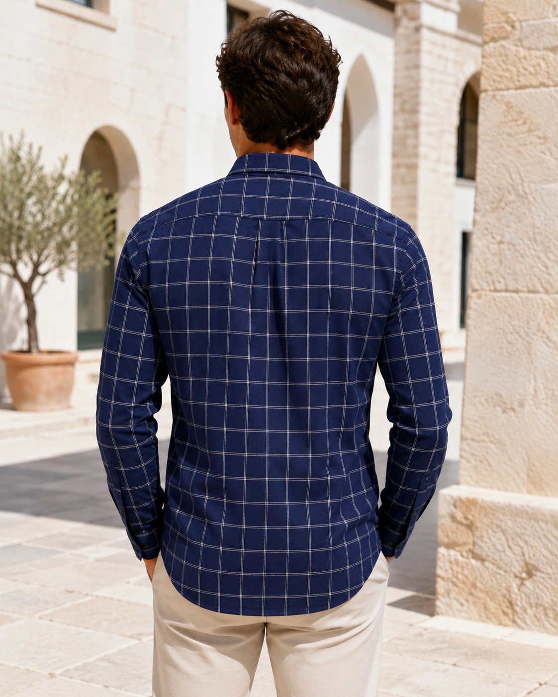 Men’s Long-Sleeve Oxford Shirt