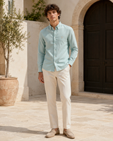 Men’s Long-Sleeve Oxford Shirt