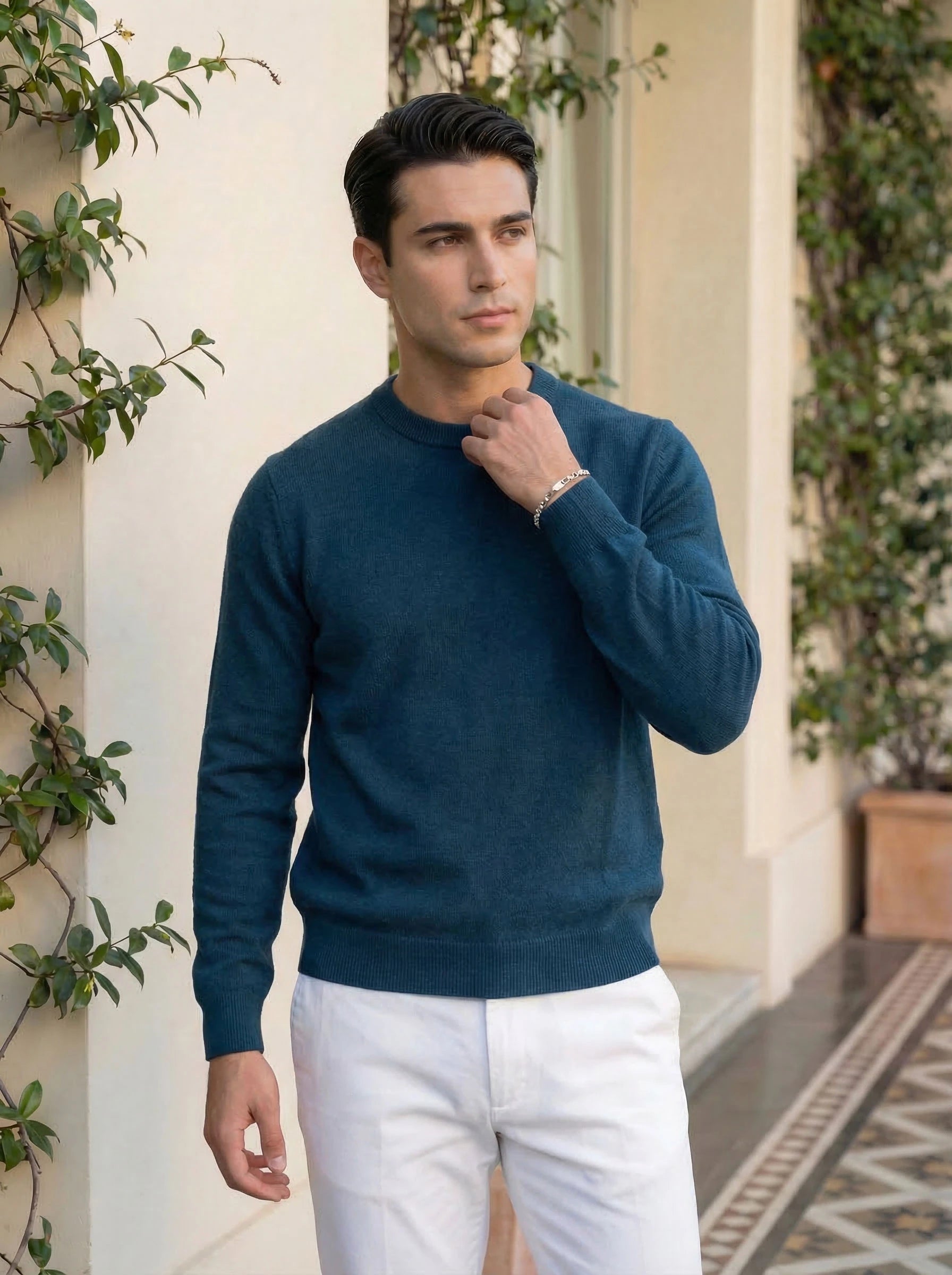 Classic Crew Neck Knit Sweater