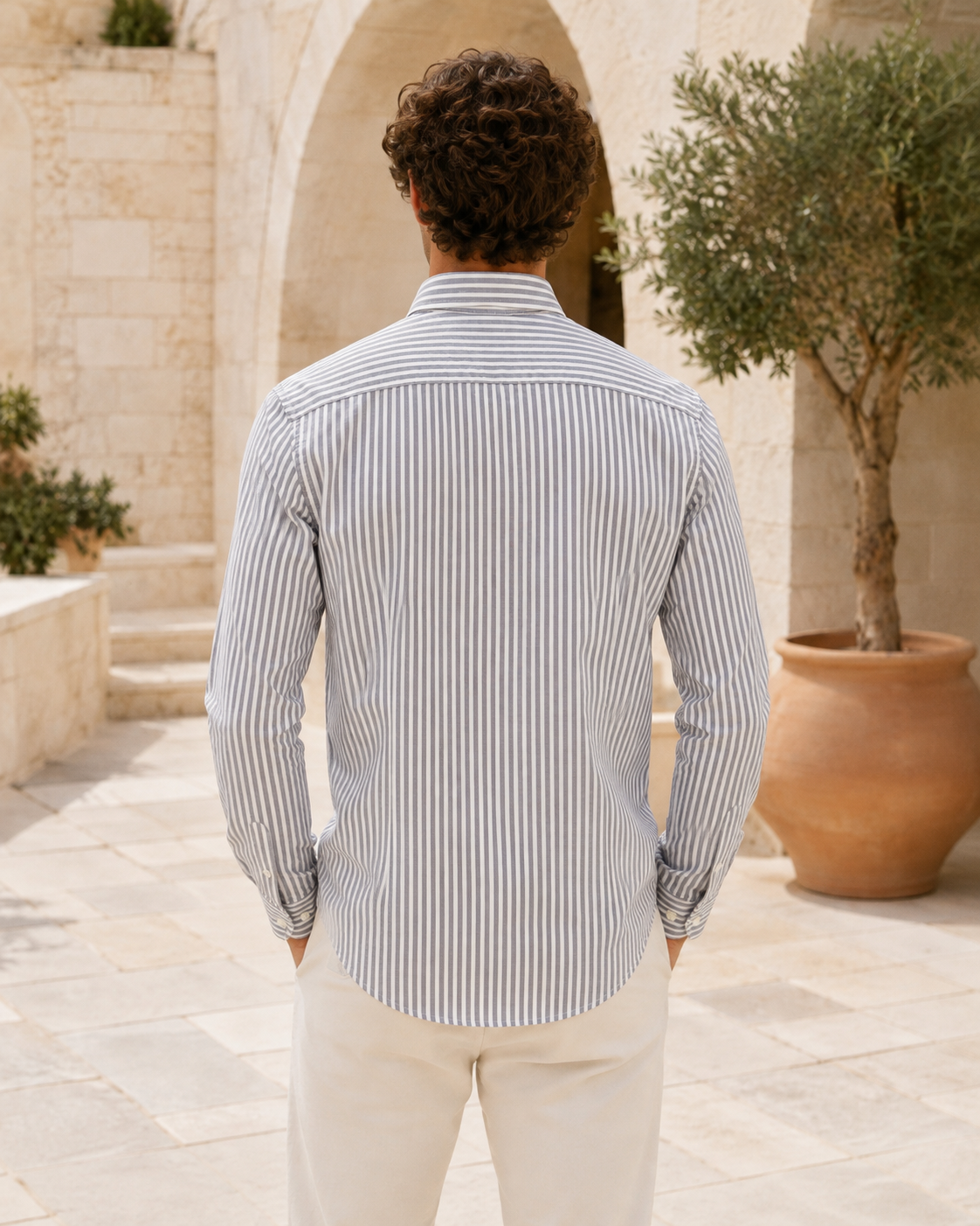 Men’s Long-Sleeve Oxford Shirt