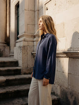 Women's Relaxed Fit Button-Down Shirt