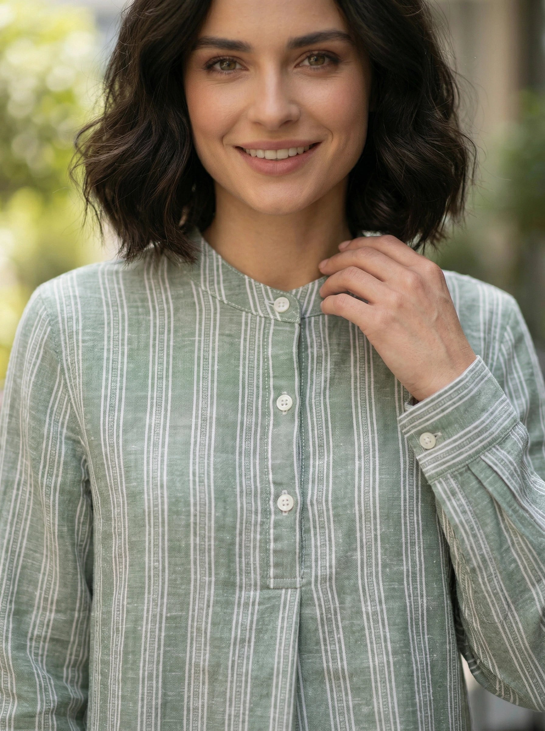 Women’s Striped Button-Front Shirt
