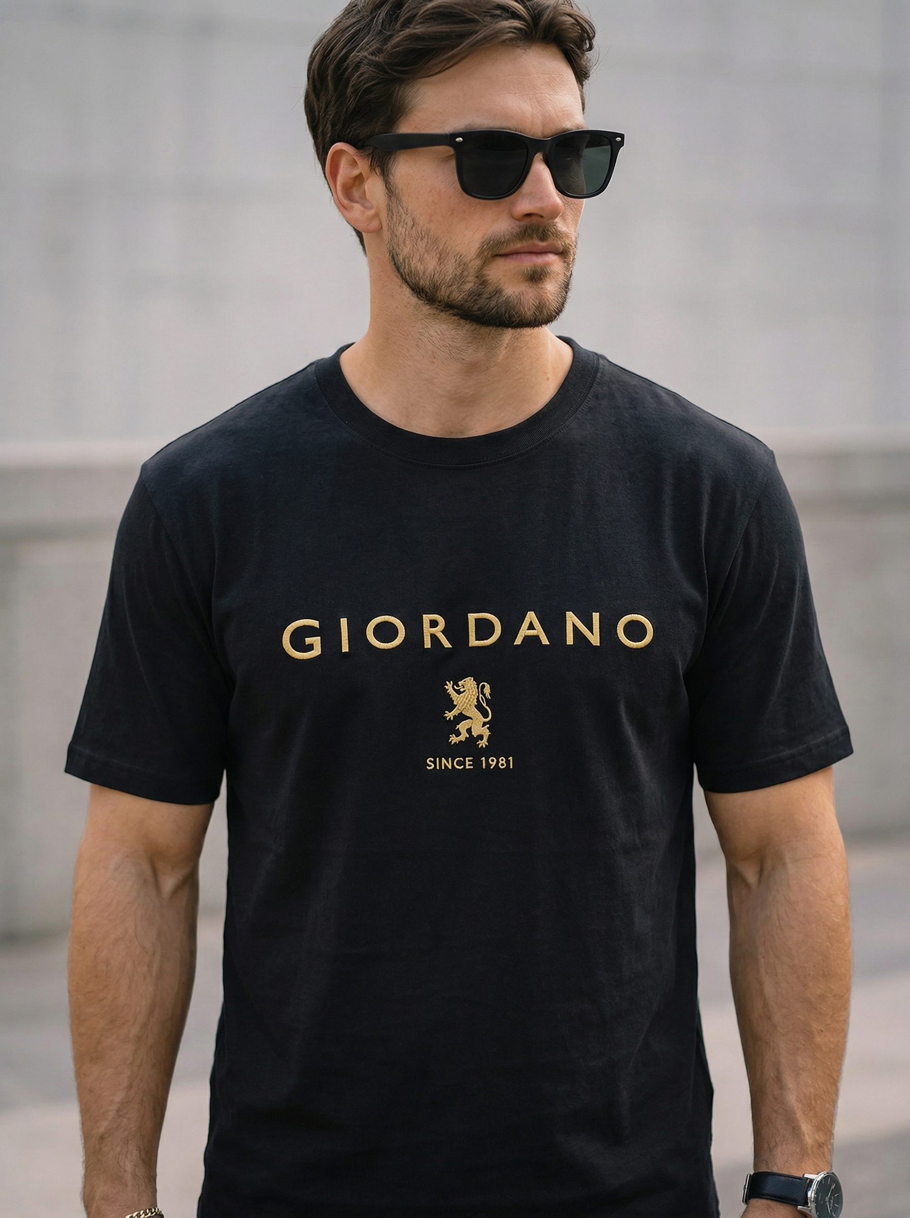 Men’s Logo Graphic Crewneck T-Shirt