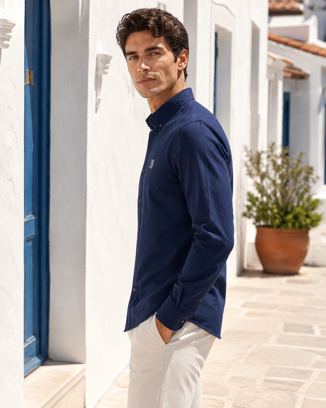 Men’s Long-Sleeve Oxford Shirt