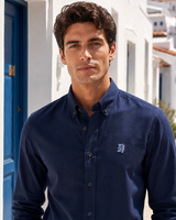 Men’s Long-Sleeve Oxford Shirt