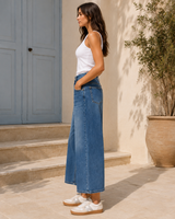 Wide-Leg Cropped Jeans