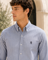 Men’s Long-Sleeve Oxford Shirt