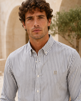 Men’s Long-Sleeve Oxford Shirt