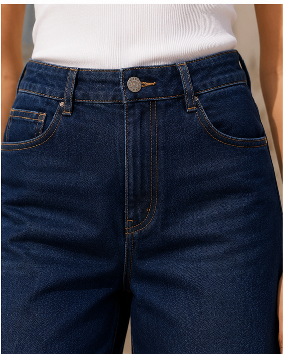 Wide-Leg Cropped Jeans