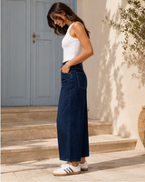 Wide-Leg Cropped Jeans