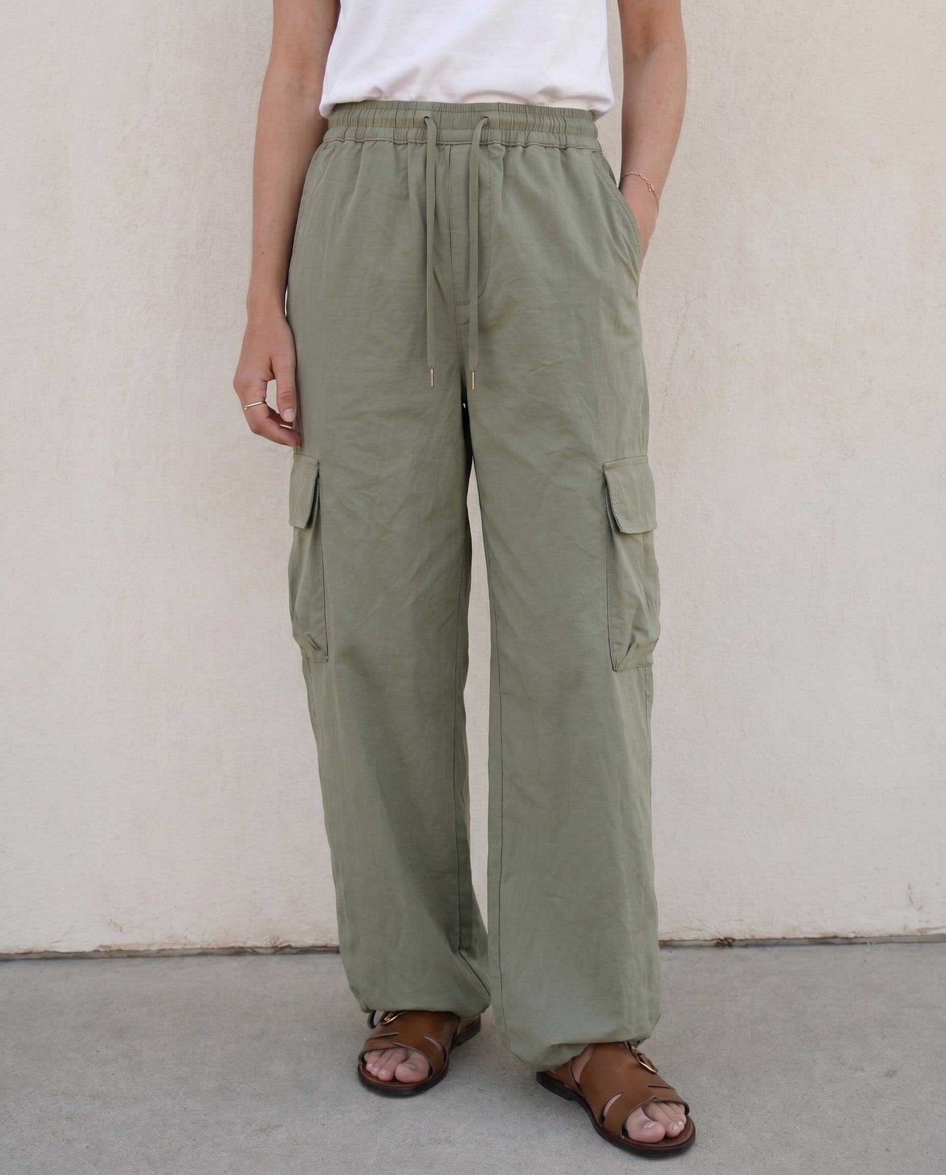 Wide-Leg Cargo Pants