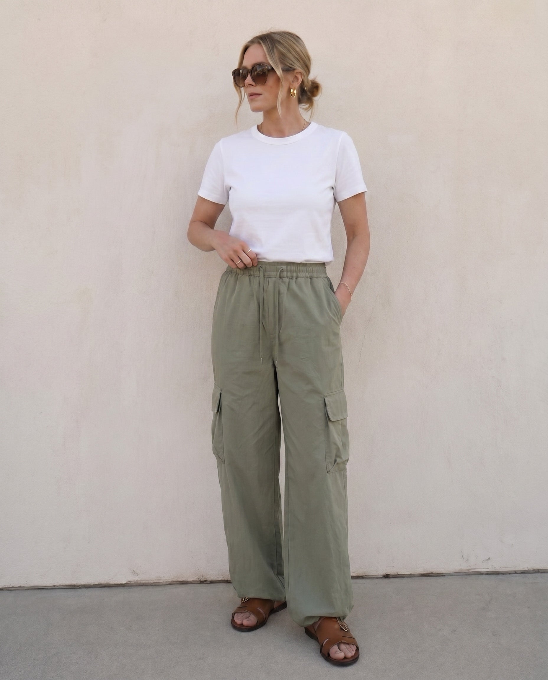 Wide-Leg Cargo Pants